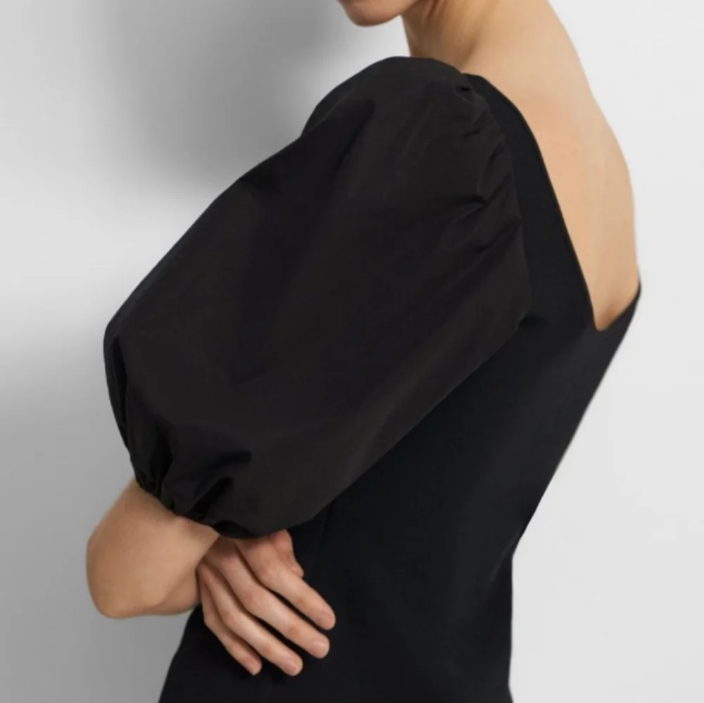 Theory Black Glossed Stretch Scoop Neck Top - Picture 2 of 8